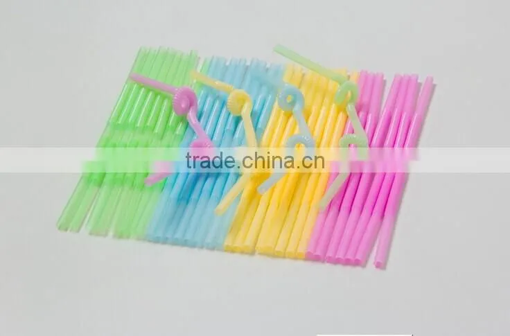 Various kinds of disposable straw