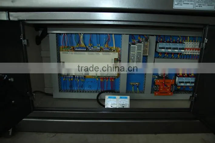 Automatic Injection Molding Machine For Plastic Hosuehold Products