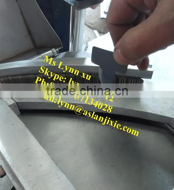 carrot spiral cutting machine /potato slicing machine / sweet potato chips cutting machine