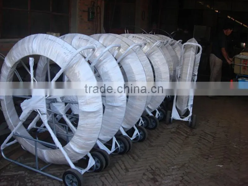 Fiberglass snake rod with wheels, easy handle cable laying tools
