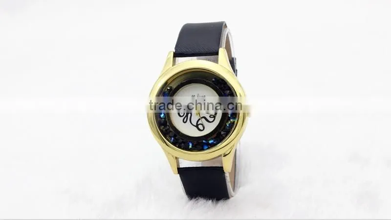 2017 round dial vogue women's sexy quartz watch with crystal diamond