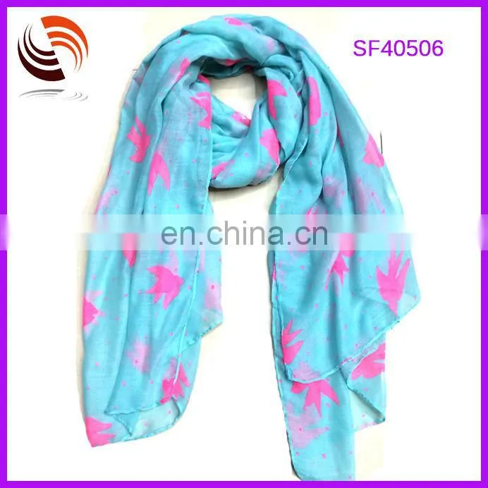 Yiwu factory wholesale fashion fashion muslim women knitted flower scarf brand hijab scarf