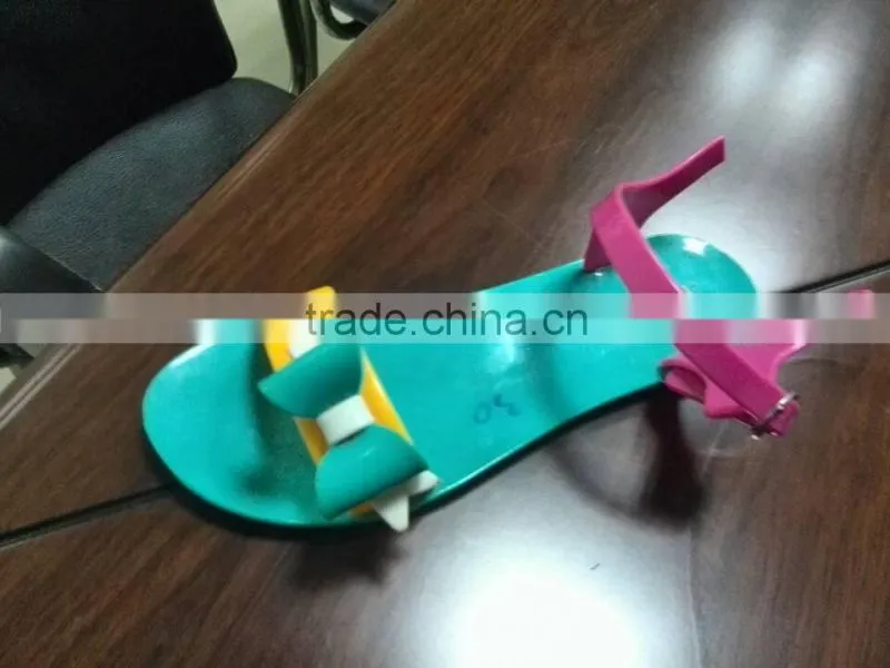 1/2/3 Colors Vertical PVC/TPU/TPR Strap ( Upper ) / Sole Injection Machine