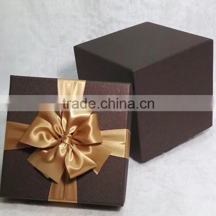 Hot sale square large gift box custom elegant lover wedding gift paper box