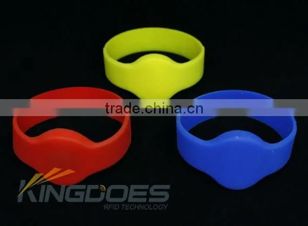 KD-WB04 High Quality RFID Silicone Wristbands