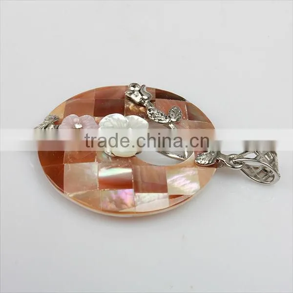 Wholesale shell pendants