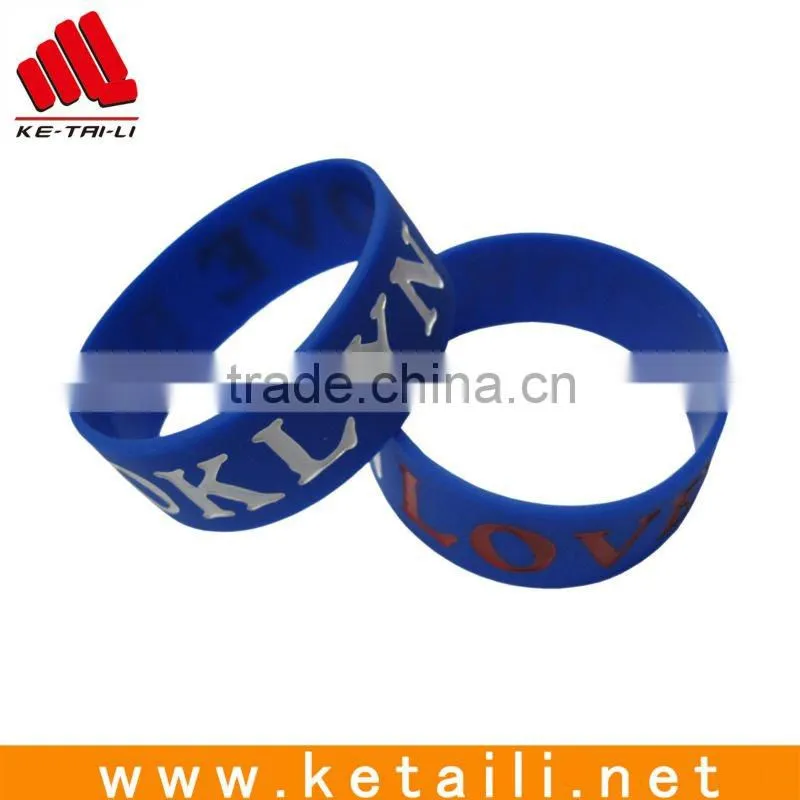 special silicone bracelet / silicone bangle/ silicone wristband
