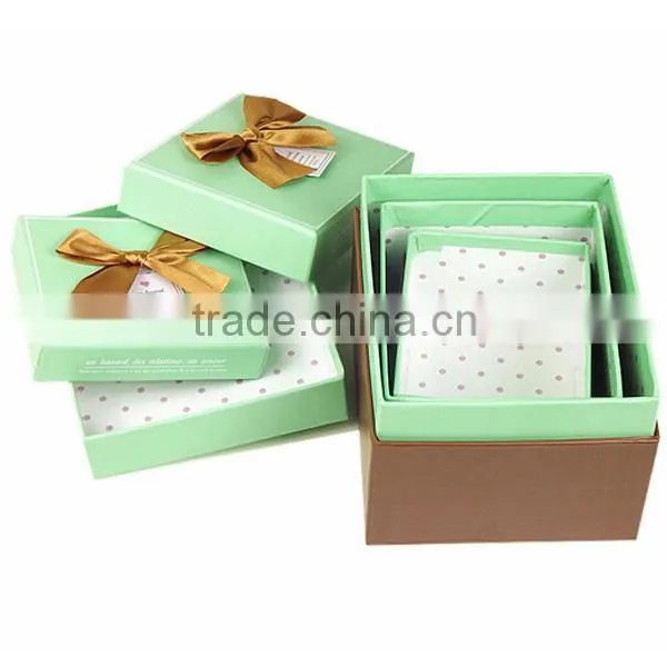 Fresh Green Color Gift Box