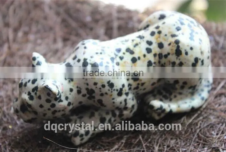 hand carved funny dot stone crystal leopard animals figurine