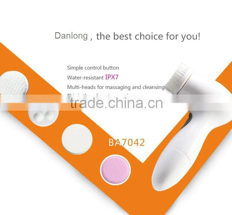 Cheap Product Hot Sale Brush Portable Facial Scrubber