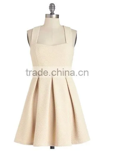 2015 Manni Latest Sexy Nude Women Pleated Cocktail Dress