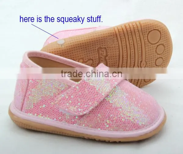 Kid squeaky shoe China