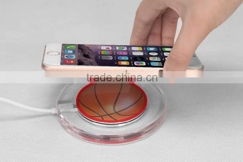 Hot sell basketball pattern smart wirless charger for multiple phones
