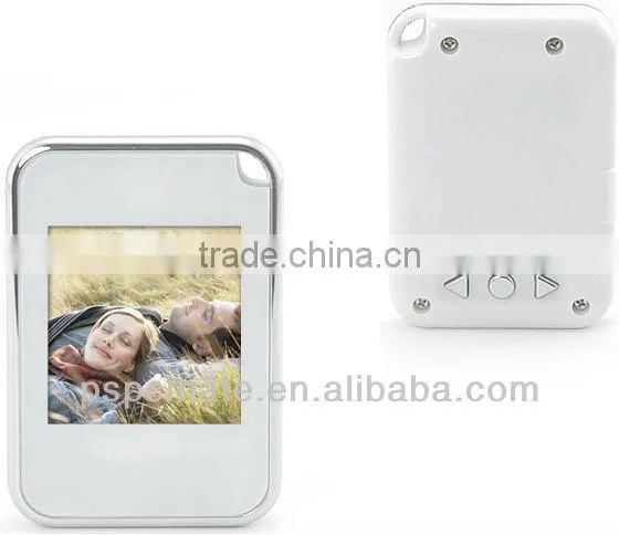 Nice Face 1.5 Inch Keyring Digital Photo Frame