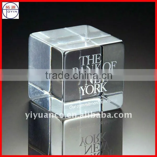 Different shape customized acrylic paperweight wholesale