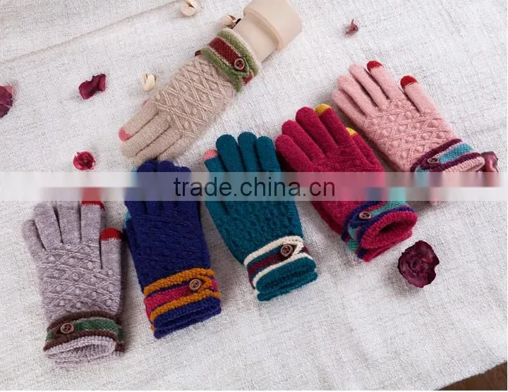Hot Sale For Christmas Unisex Touch Screen Gloves For Couples 2 Fingertips With Conductive Fiber