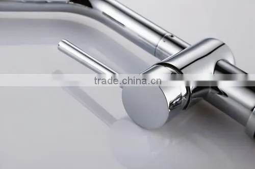 China Retractable Pull Out Spout Any direction Faucet Kitchen Spray