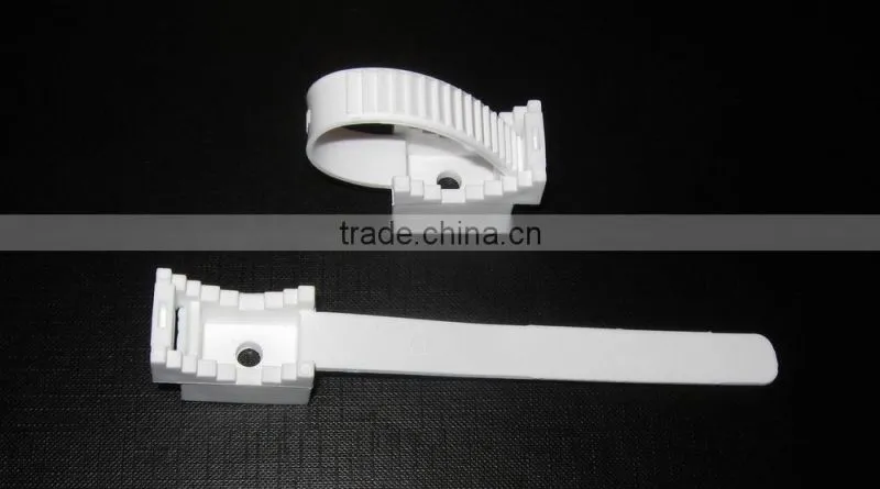 Plastic wall cable clip