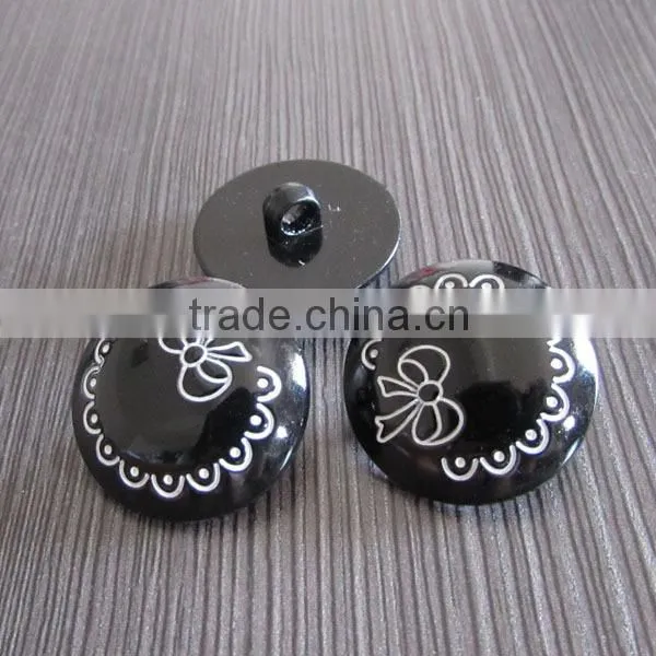 Flower plastic button for garment