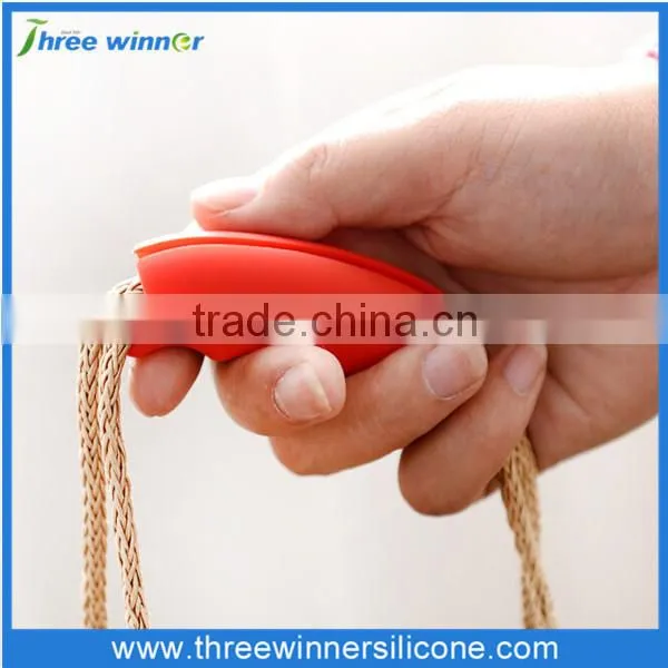 silicone bag holder carrying handle grip for trip