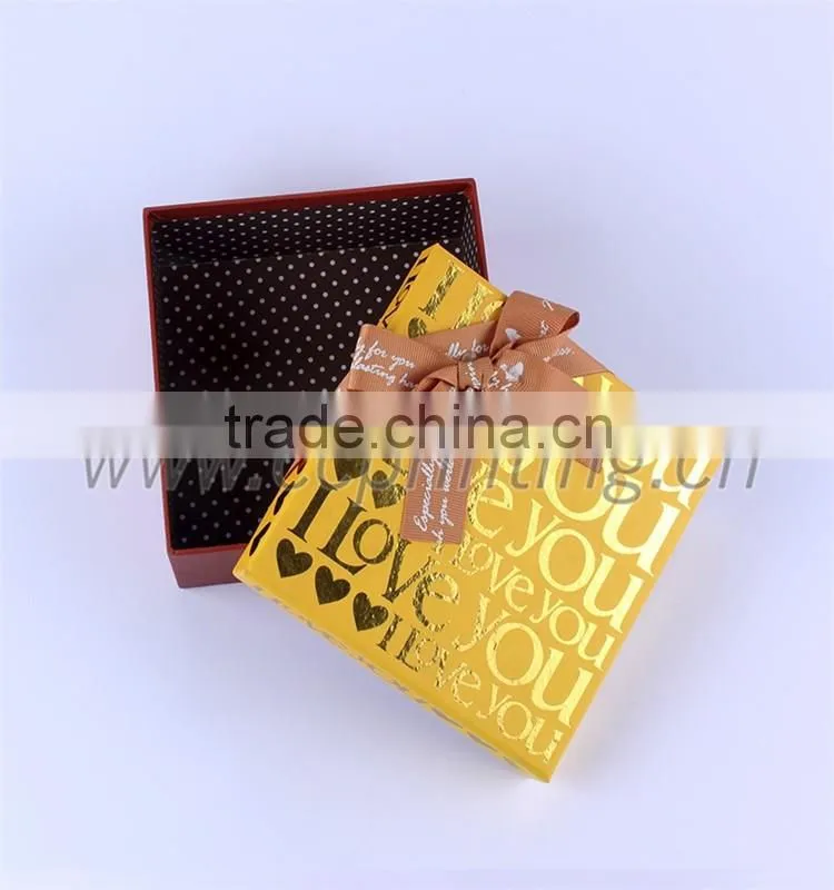 Beautiful gift box packaging and printing for christmas