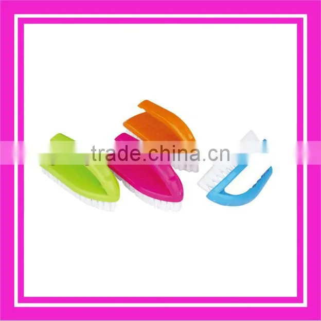 scrub cloth cleaning brush