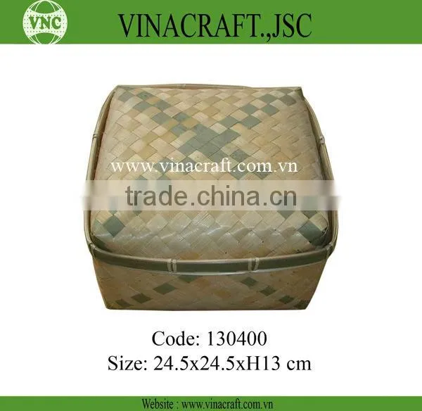 Bamboo basket with lid for gift packing