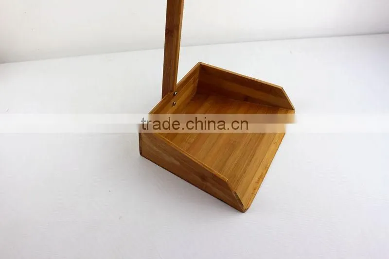 bamboo long handle dustpan