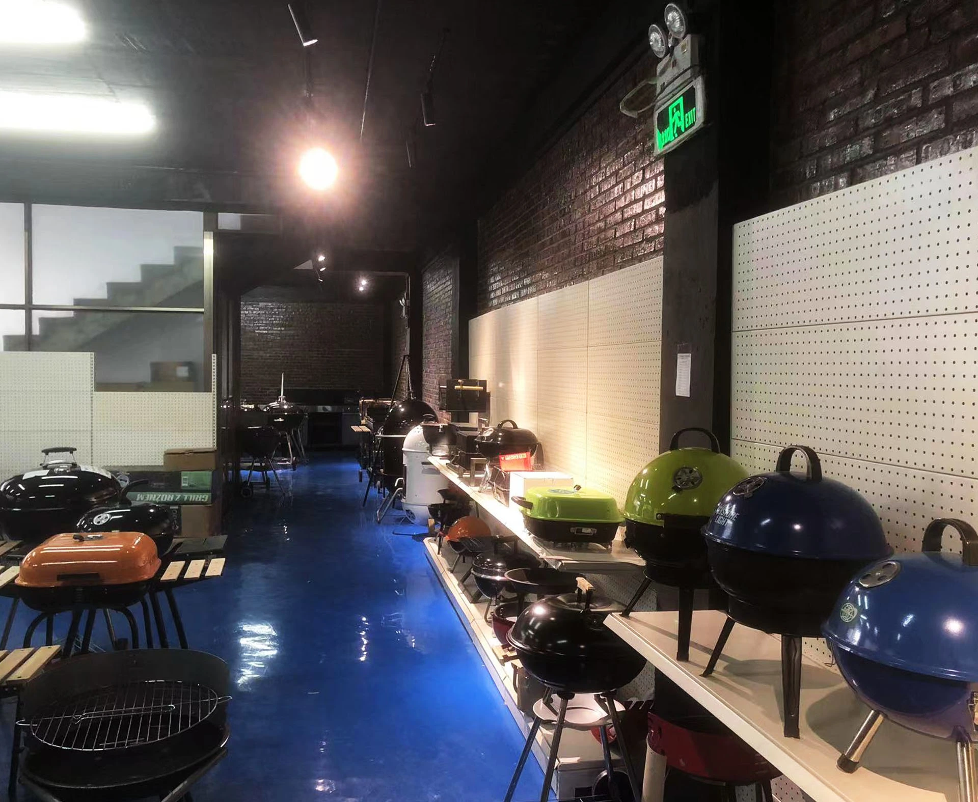 Sample room