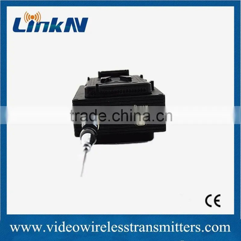 2 Watt COFDM Wireless buckle Transmitter packed on the camera for video transmit