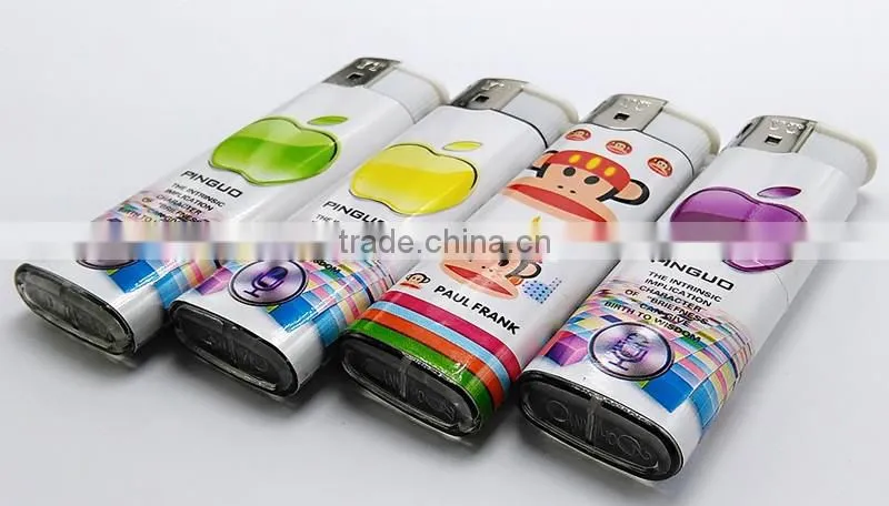 2016 Good quality colored customized cricket lighter