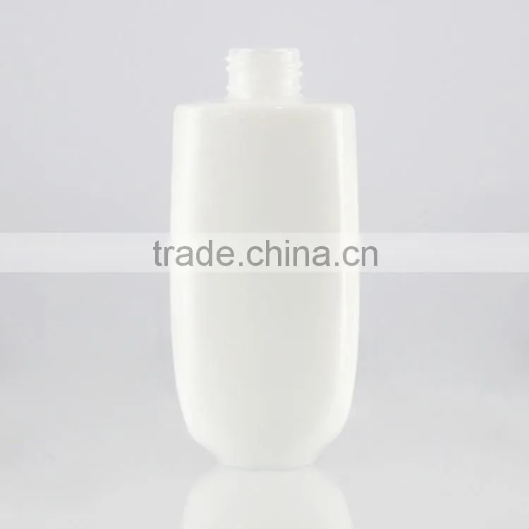 big volume cosmetic ceramic bottle round ceramic contianer