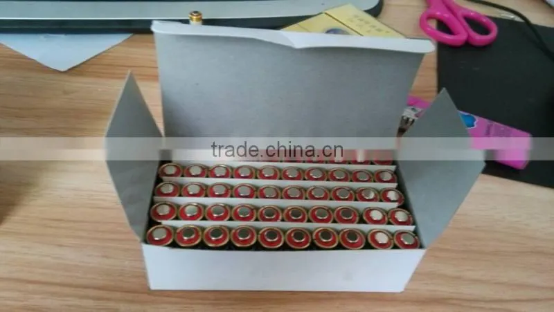 Free samples 1.5v am4 lr03 aaa alkaline battery for remote control helicopter