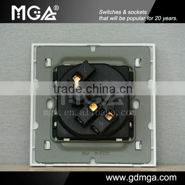16 amp French type wall socket
