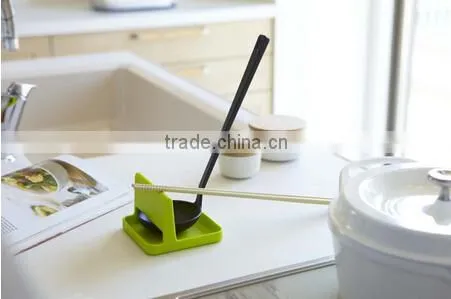 Food Grade FDA & LFGB Silicone Kitchen Utensil Stand for Sale