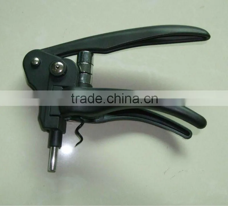 plastic lever-Style rabbit corkscrew