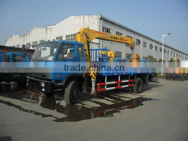 Dongfeng truck crane with 6-7T factory direct