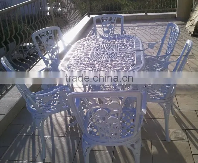 unique restaurant cast aluminum tables and chairs