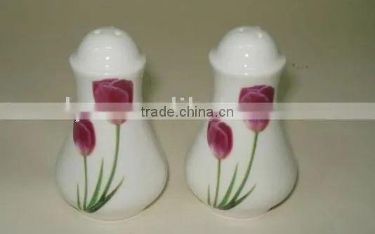 empty ceramic salt & pepper shaker with metal stand
