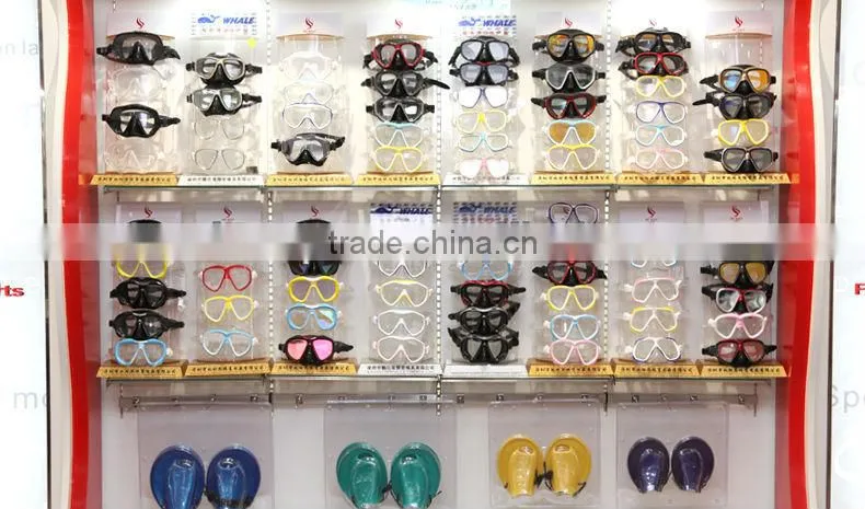 High Quality Scuba Diving Equipment Silicone Diving Mask (MM-2700)