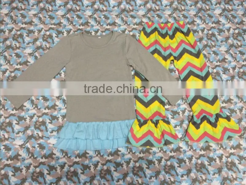 With a pretty little girl suits, cheap wholesale, large amount of discount, the little girl's love cotton suit