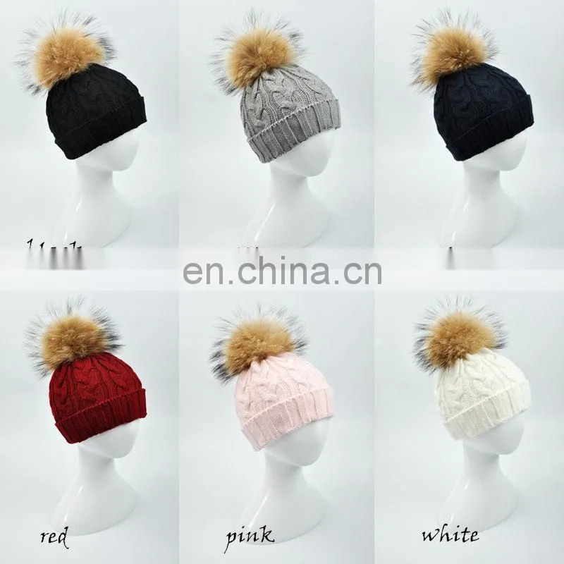 2016 Fashion Design Hot Sale Winter Hat with Cute Fur Pom Kids Beanie