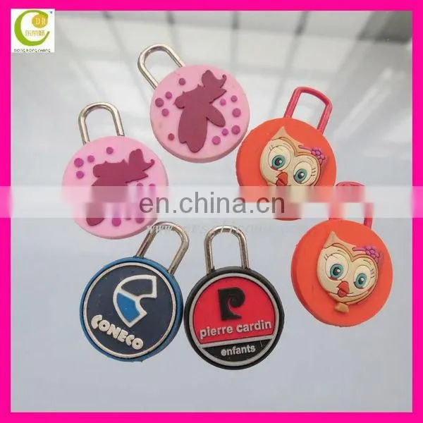 2014 Factory directly sale custom soft pvc zipper slider puller silicone zipper pull head