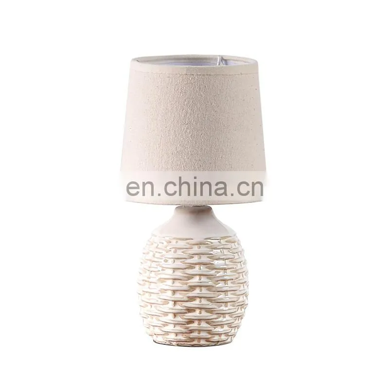 ceramic home decoration table lamp made in China