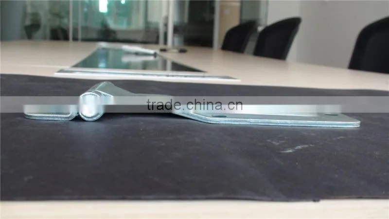 01147 Truck rear door hinge