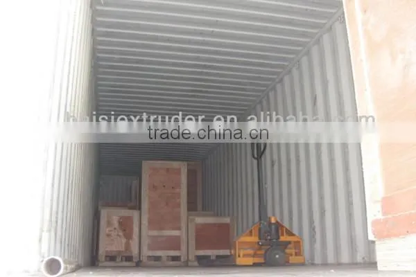 TSE-95B Co-rotating twin-screw extruder