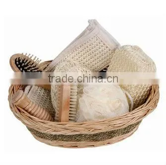 2013 Woven Basket Bath Gift Set