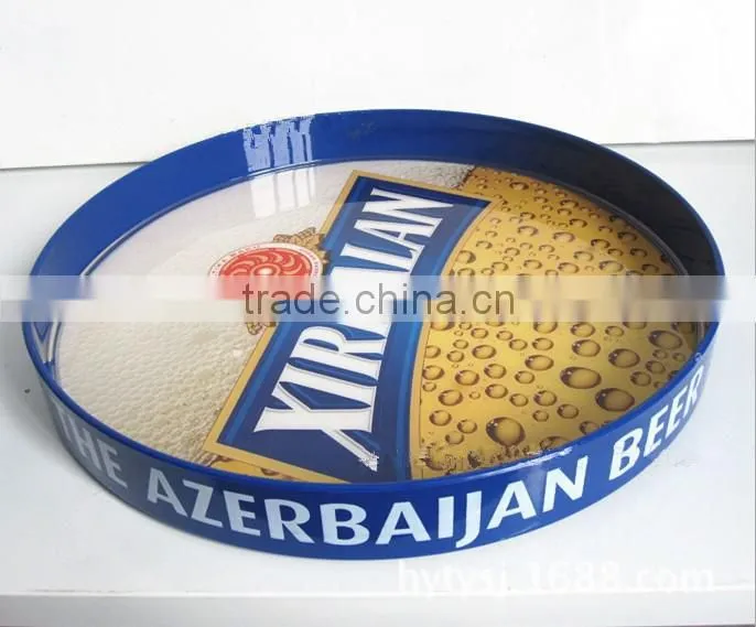 Round plastic serving trays