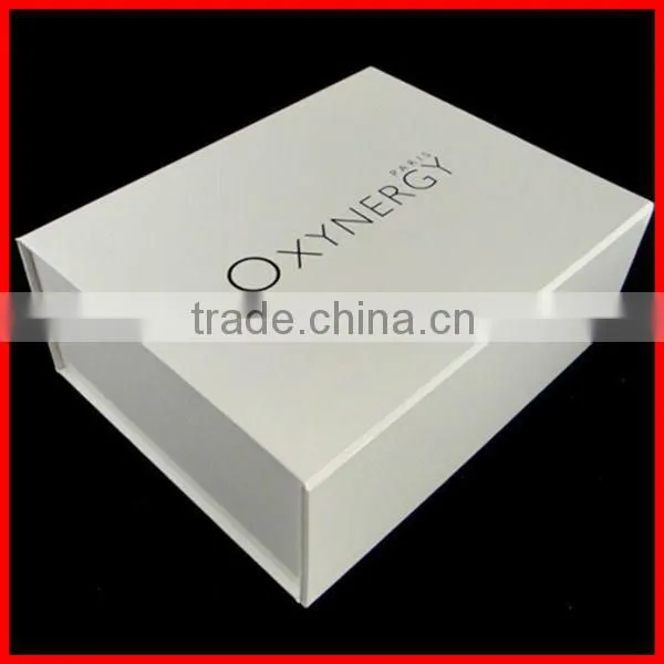 Hot Stamping Logo Custom Magnetic Closure Gift Box