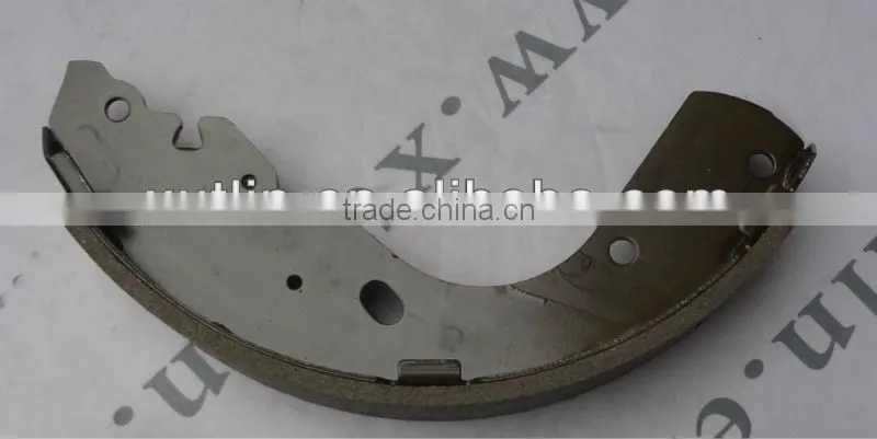 High Quality Nissan Rear Brake Shoe 44060-EB327